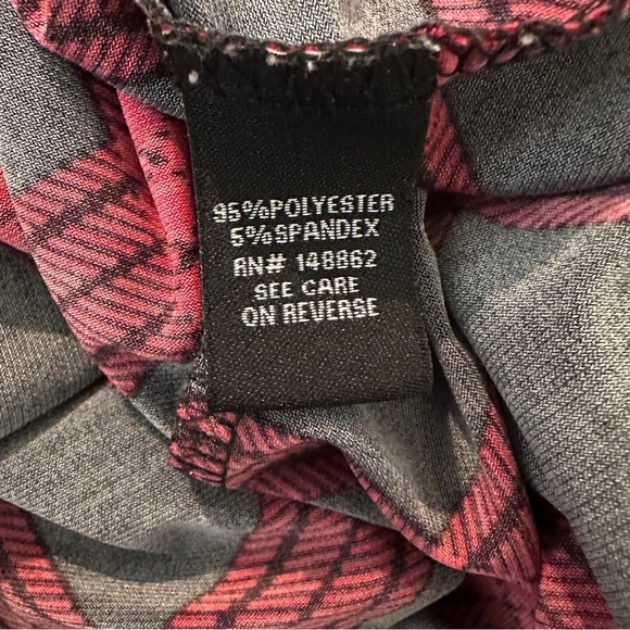 Torrid Faux Wrap Plaid Wrap Dress Red and Black 0X - Picture 6 of 6